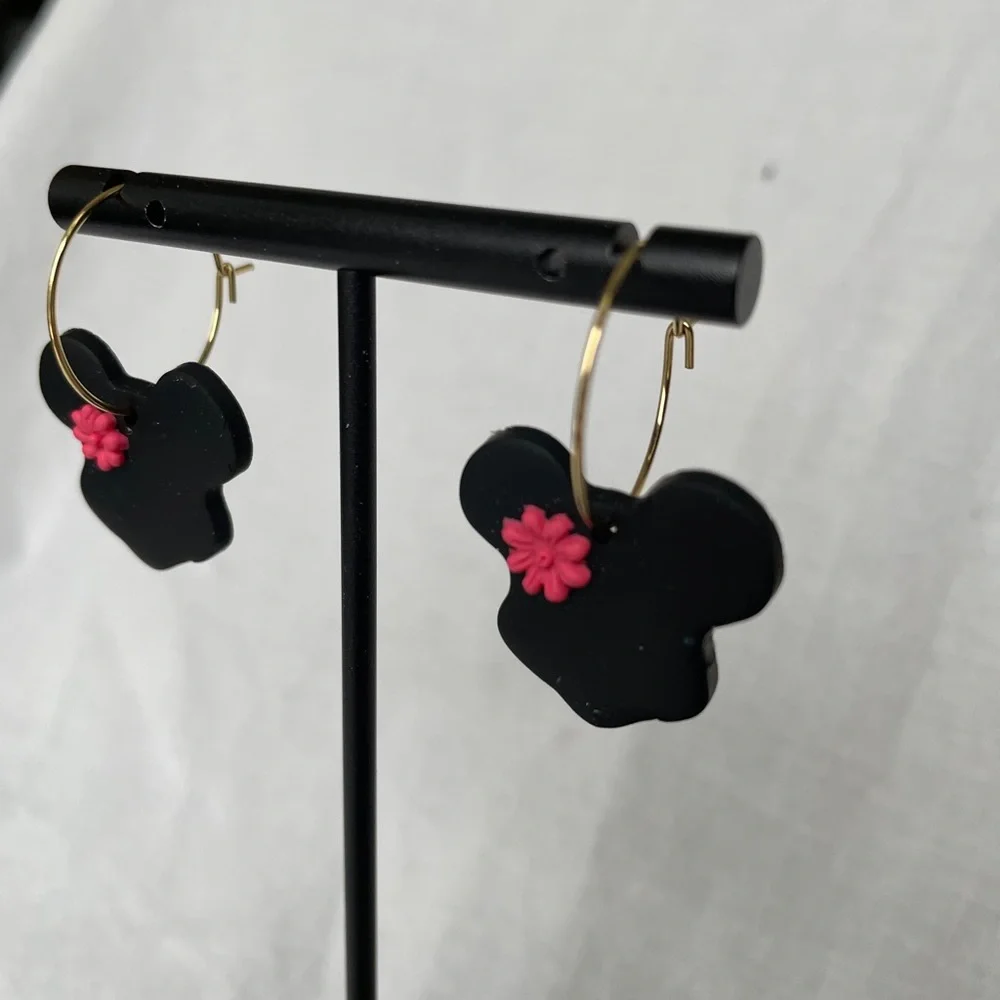 Black Mouse with pink flower dangly earrings - Picture 4 of 4